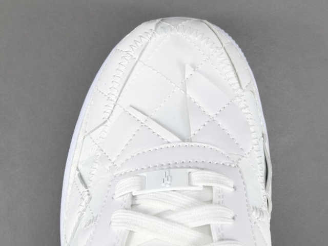 AIR FΟRCE 1 x BILLIE EILISH TRIPLE WHITE
