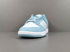 SB DUNK x CLEAR AQUA