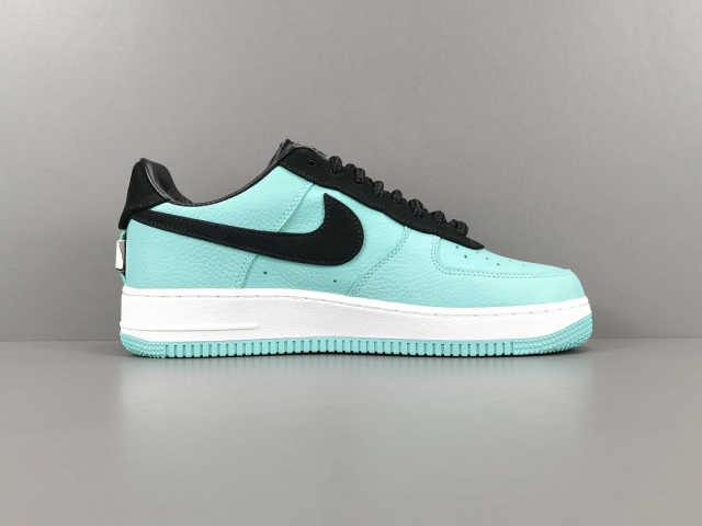 AIR FΟRCE 1 x TIFFANY & CO.1837 (FRIENDS AND FAMILY)