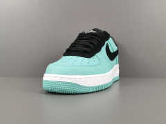 AIR FΟRCE 1 x TIFFANY & CO.1837 (FRIENDS AND FAMILY)