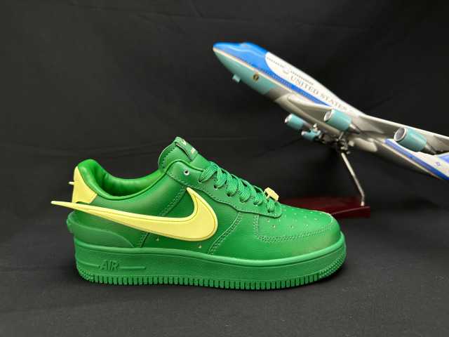 AIR FΟRCE 1 Big Swoosh Green