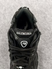 1:1 quality version B Runner Black 656063W3RA11000 / 677402W3RB11000