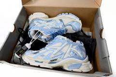 1:1 quality version B Runner White Light Blue 677402W3RB29744