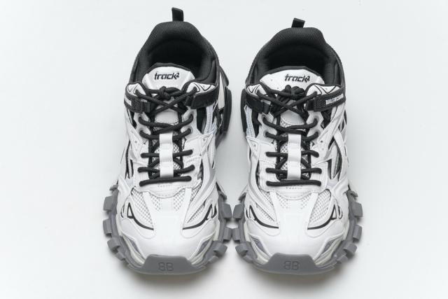 B Track.2 Sneaker Black White 570391 W2GN3 1090