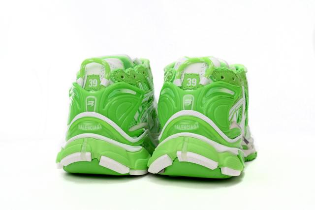 1:1 quality version B Runner Fluo Green 677403W3RBM3590