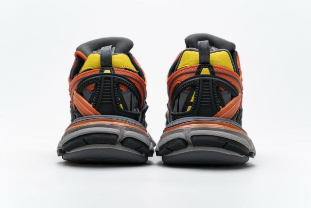 B Track.2 Sneaker Black Orange 568614 W2GN8 2008
