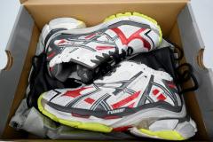 1:1 quality version B Runner White Black and Red 677402 W3RB2 9167