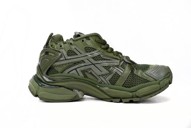 1:1 quality version B Runner Army Green 677402 W1RN3 2025