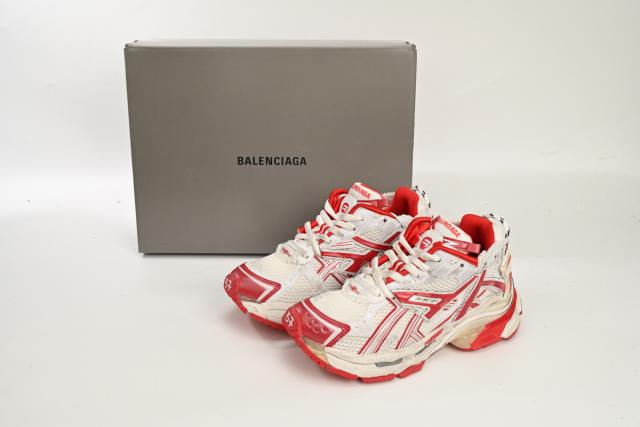 1:1 quality version B Runner White Red 677402W3RB29060