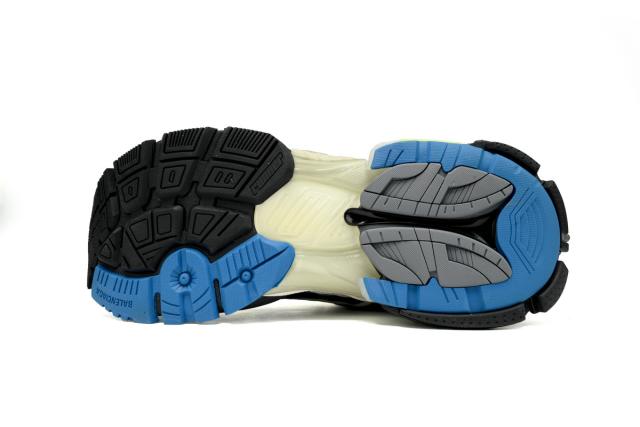 1:1 quality version B Runner Green Blue Black Grey 677403W3RB55179