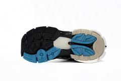 1:1 quality version B Runner Beige Grey Blue 677402W5RH60312