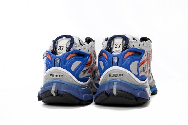 1:1 quality version B Runner White Blue Orange 677402W3RB61264