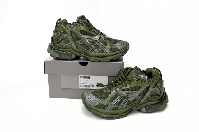 1:1 quality version B Runner Army Green 677402 W1RN3 2025