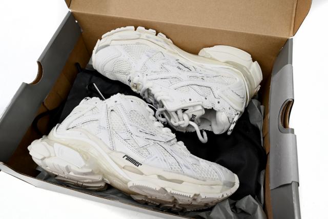 1:1 quality version B Runner White 656065W3RA19000
