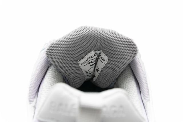 B Track.2 Pastel 568615 W2GN3 9045