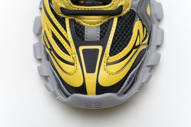 B Track.2 Sneaker Yellow Black 570391 W2GN1 2027