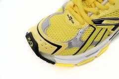 1:1 quality version B Runner Black Yellow 677402W2RD30510
