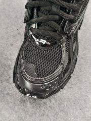 1:1 quality version B Runner Black 656063W3RA11000 / 677402W3RB11000