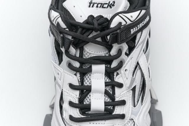 B Track.2 Sneaker Black White 570391 W2GN3 1090