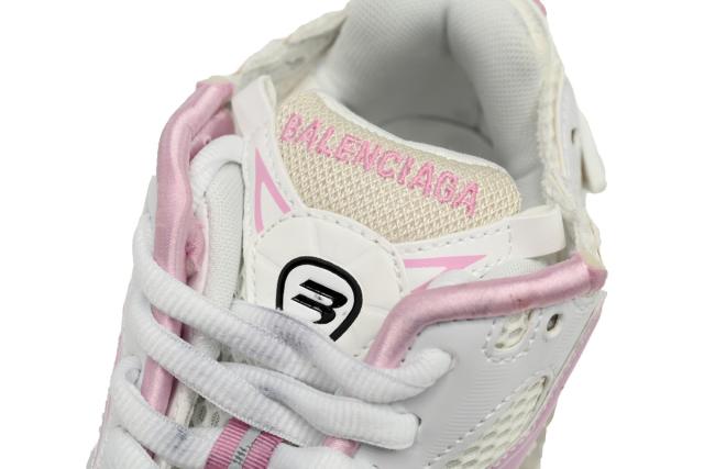 1:1 quality version B Runner Pink White 677402W3RB39059