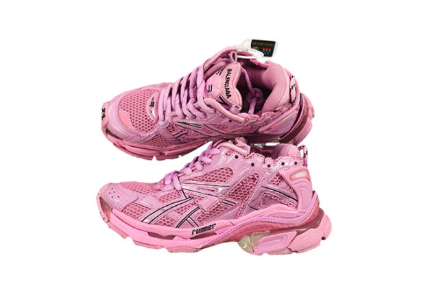 1:1 quality version B Runner Pink 677402W3RB15000