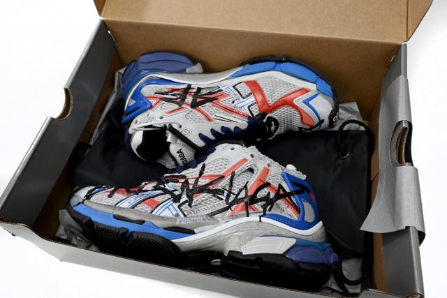 1:1 quality version B Runner White And Blue Printing 677402W3RB61264
