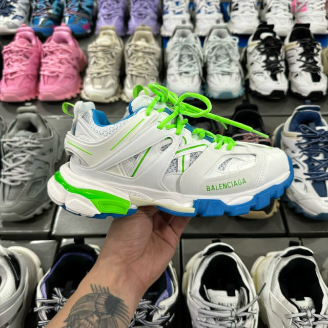 BLCG Track 1.0 Worn Out Shoes White Navy Blue
