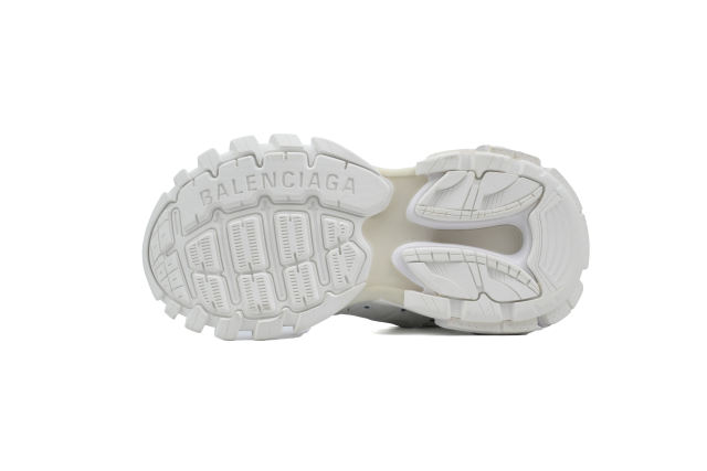 B Track.2 Signature Sneaker in White/black 542436 WTRHW 9010