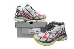 1:1 quality version B Runner White Black and Red 677402 W3RB2 9167