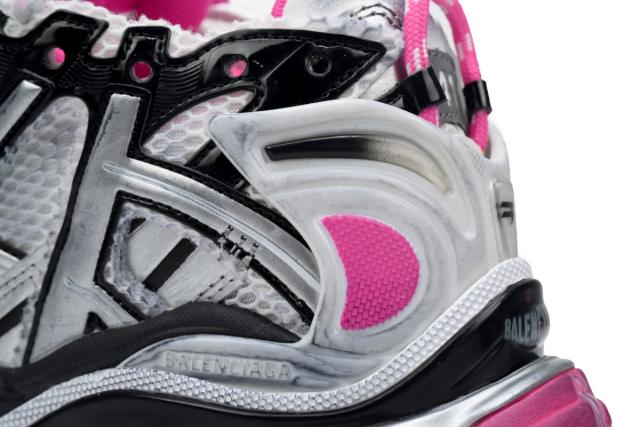 1:1 quality version B Runner Gray Pink 677402 W3RB2 9155