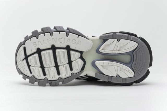 B Track.2 Sneaker Black White 570391 W2GN3 1090