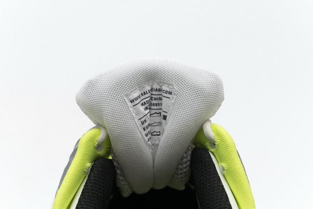 B Track.2 Sneaker White Fluo Yellow 568515 W2ON3 9073
