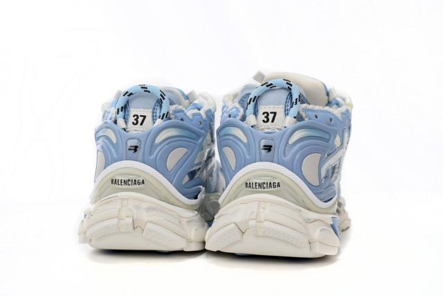 1:1 quality version B Runner White Yellow Blue 677402W3RB59174
