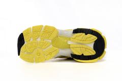 1:1 quality version B Runner Black Yellow 677402W2RD30510