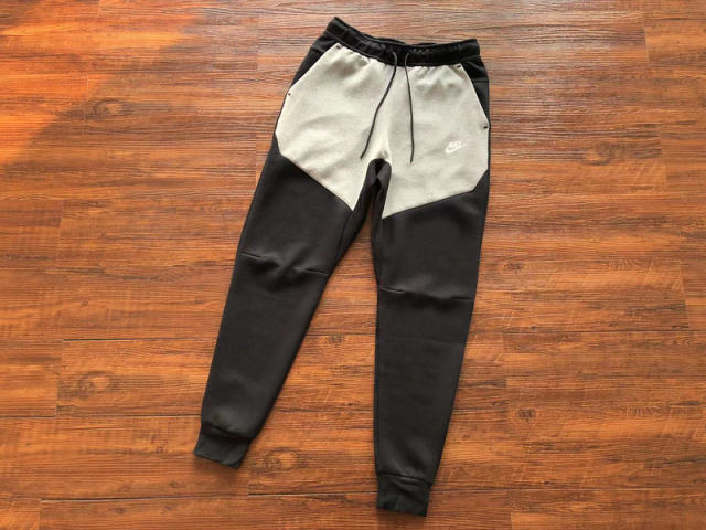 31_Nik* Tech Fleece Tracksuit