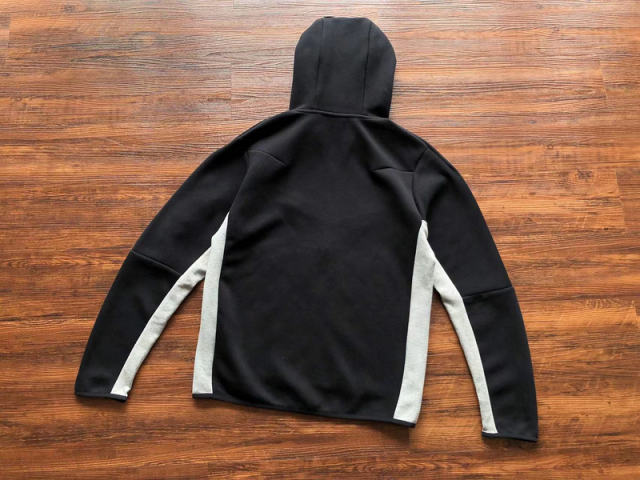 31_Nik* Tech Fleece Tracksuit