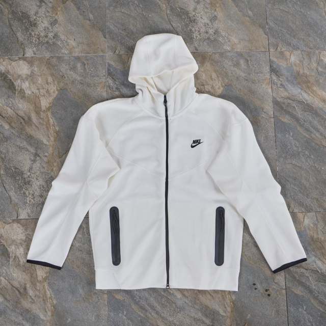34_Nik* Tech Fleece Tracksuit