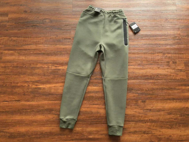 46_Nik* Tech Fleece Tracksuit