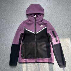 38_Nik* Tech Fleece Tracksuit