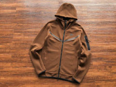 40_Nik* Tech Fleece Tracksuit