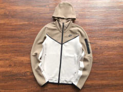 38_Nik* Tech Fleece Tracksuit