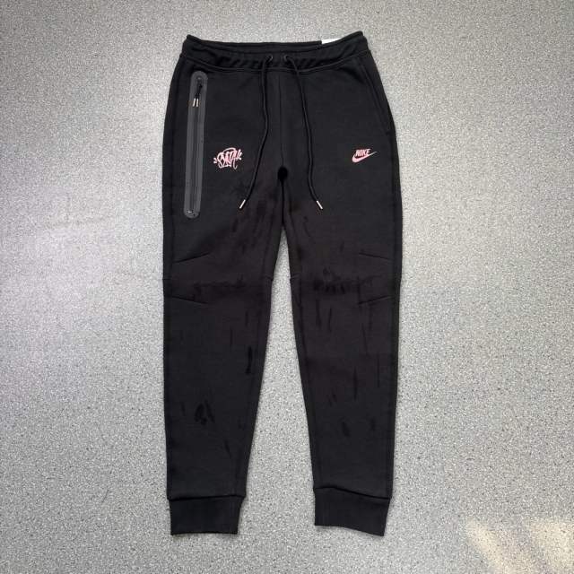 39_Nik* Tech Fleece Tracksuit