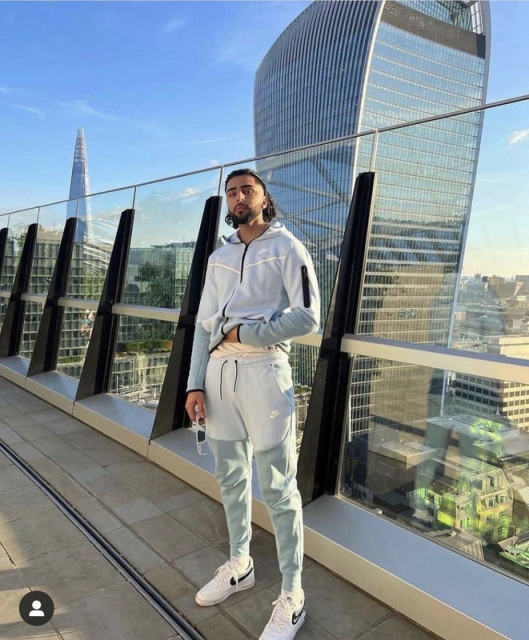 23_Nik* Tech Fleece Tracksuit