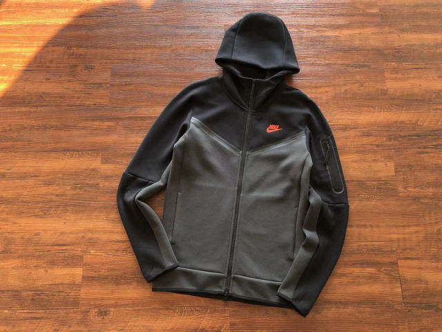 22_Nik* Tech Fleece Tracksuit