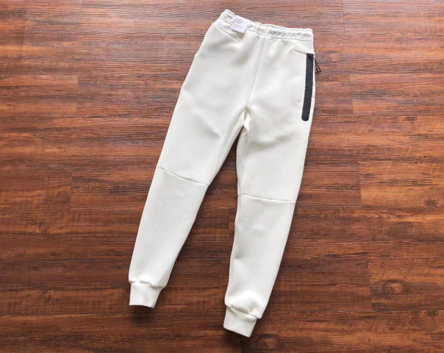 39_Nik* Tech Fleece Tracksuit
