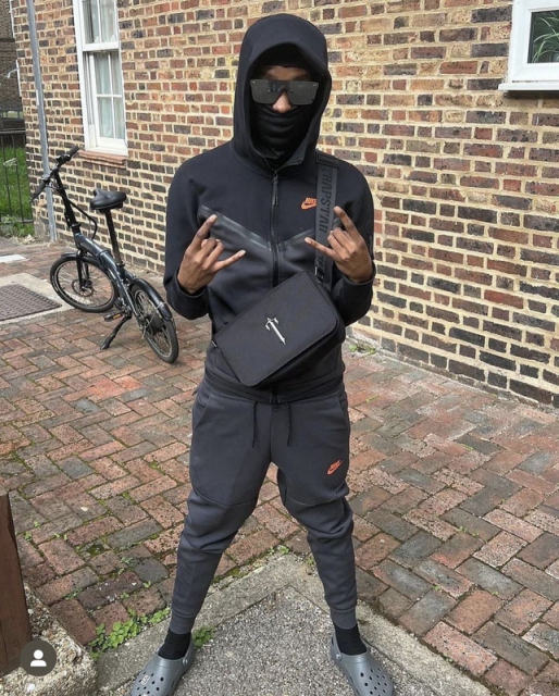 22_Nik* Tech Fleece Tracksuit