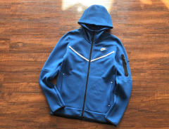 28_Nik* Tech Fleece Tracksuit