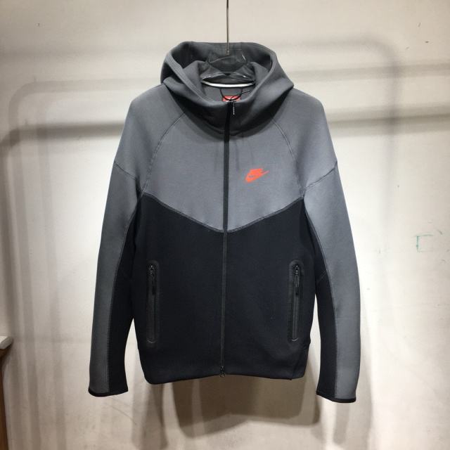 38_Nik* Tech Fleece Tracksuit