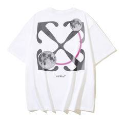 35_160 Off-White T-shirt