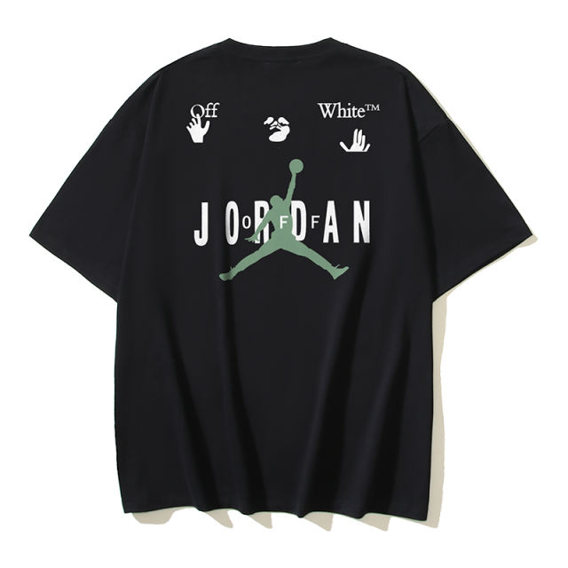 39_166 Off-White T-shirt